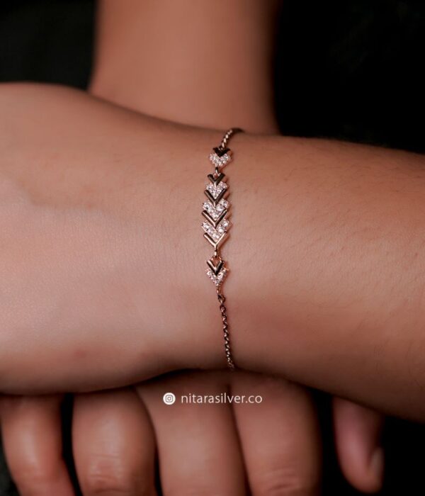 Zircon Studded V Bracelet