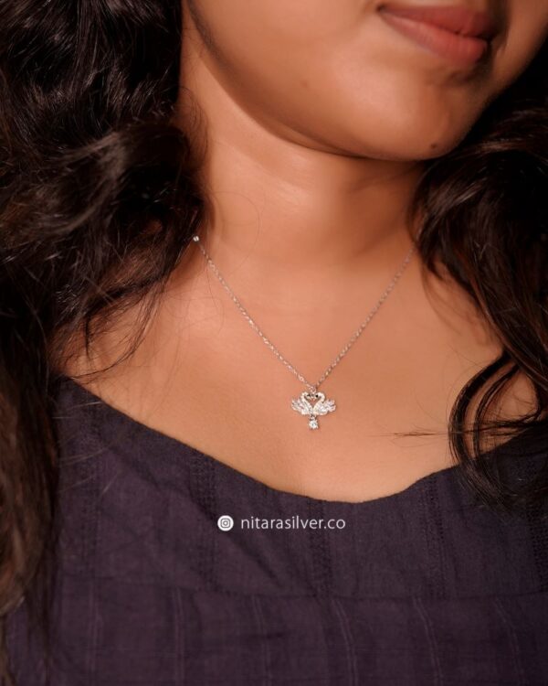 Swan Pendant Chain