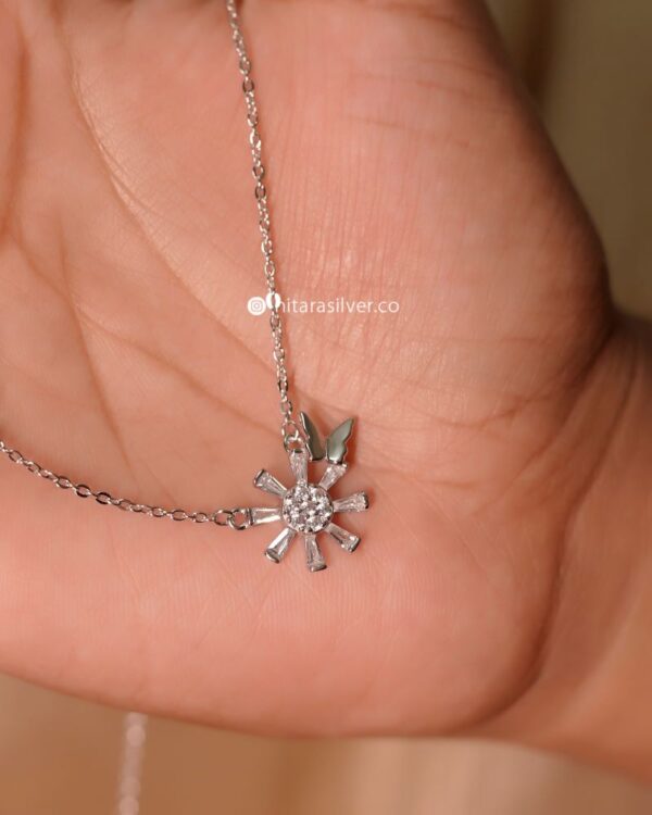 Floral Butterfly Chain