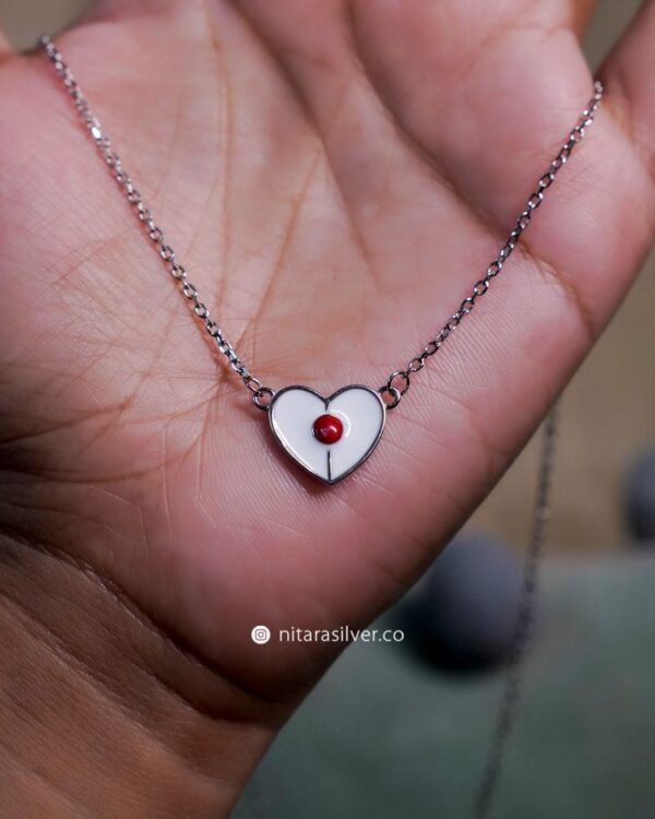 Red Dot Heart Chain