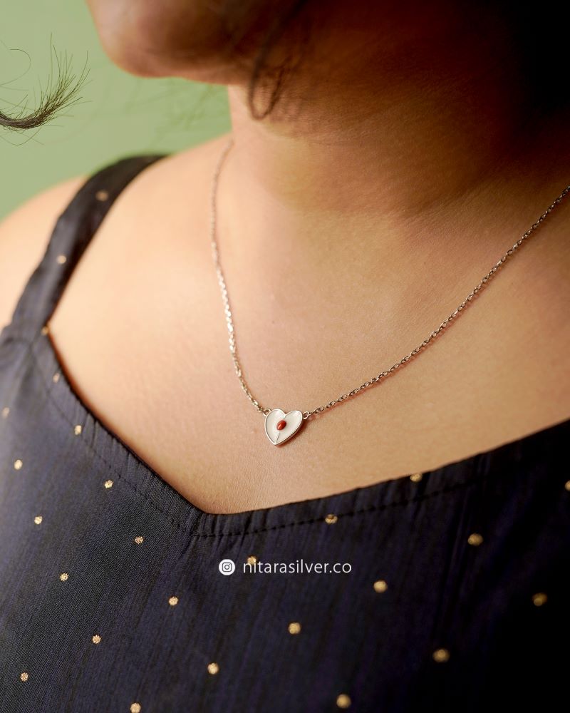 Red Dot Heart Chain