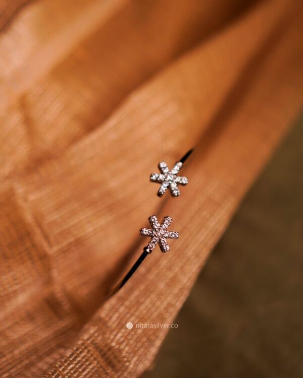 Snow Flake Flexible Bangle
