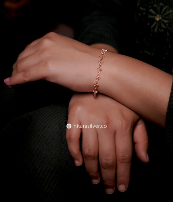 Daisy Floral Bracelet